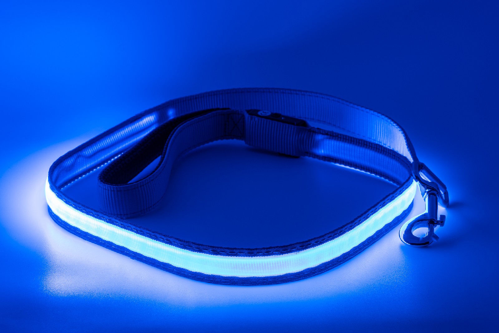 Limaya led svítící vodítko pro psy Blue - white strip | Limaya